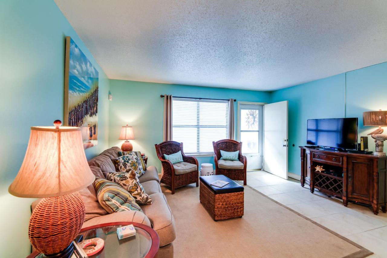 Destin Townhome With Balcony - Walk To The Beach! Экстерьер фото