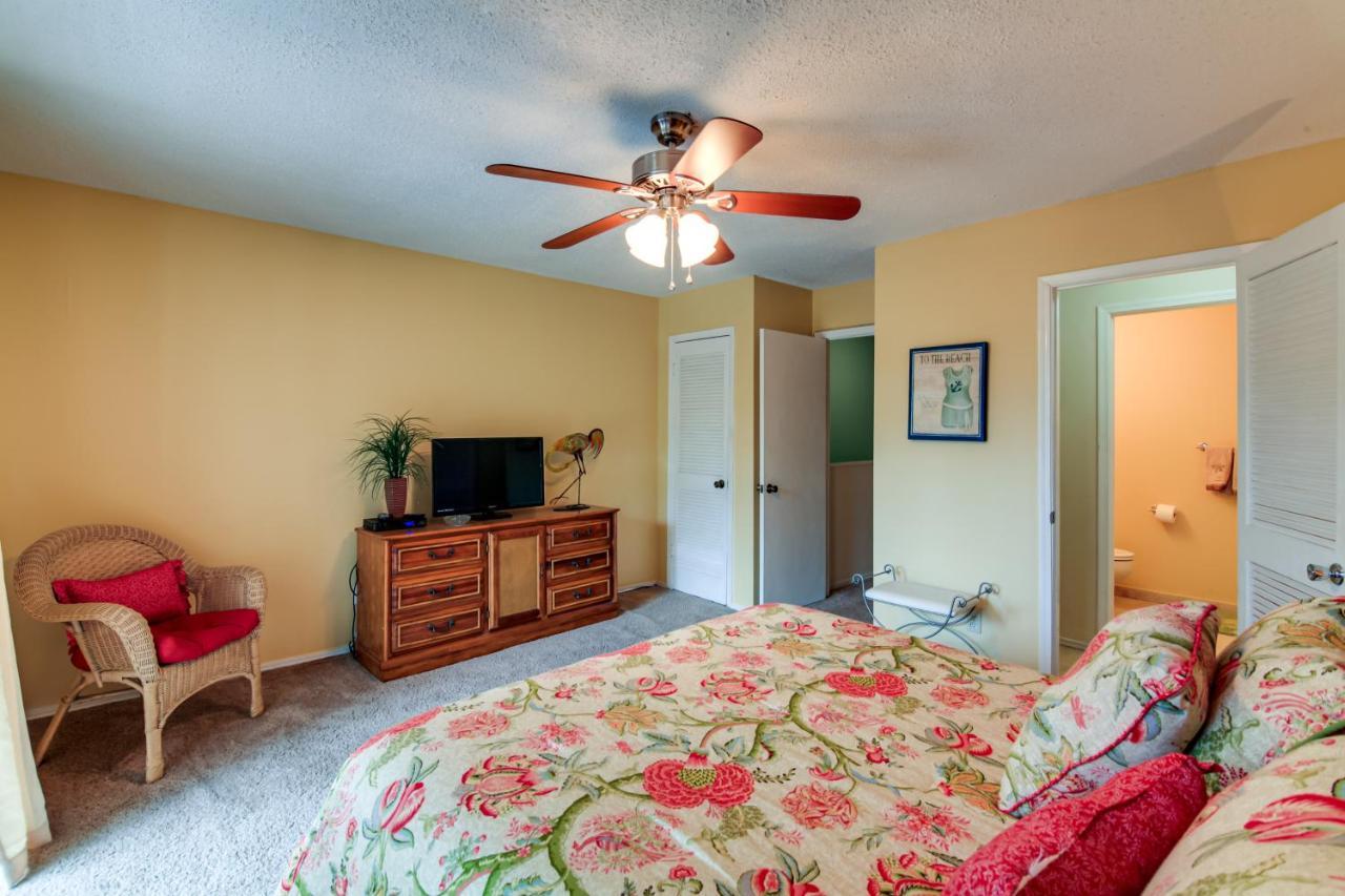 Destin Townhome With Balcony - Walk To The Beach! Экстерьер фото